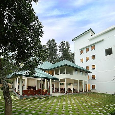 Peppervine Hotel Thekkady Buitenkant foto