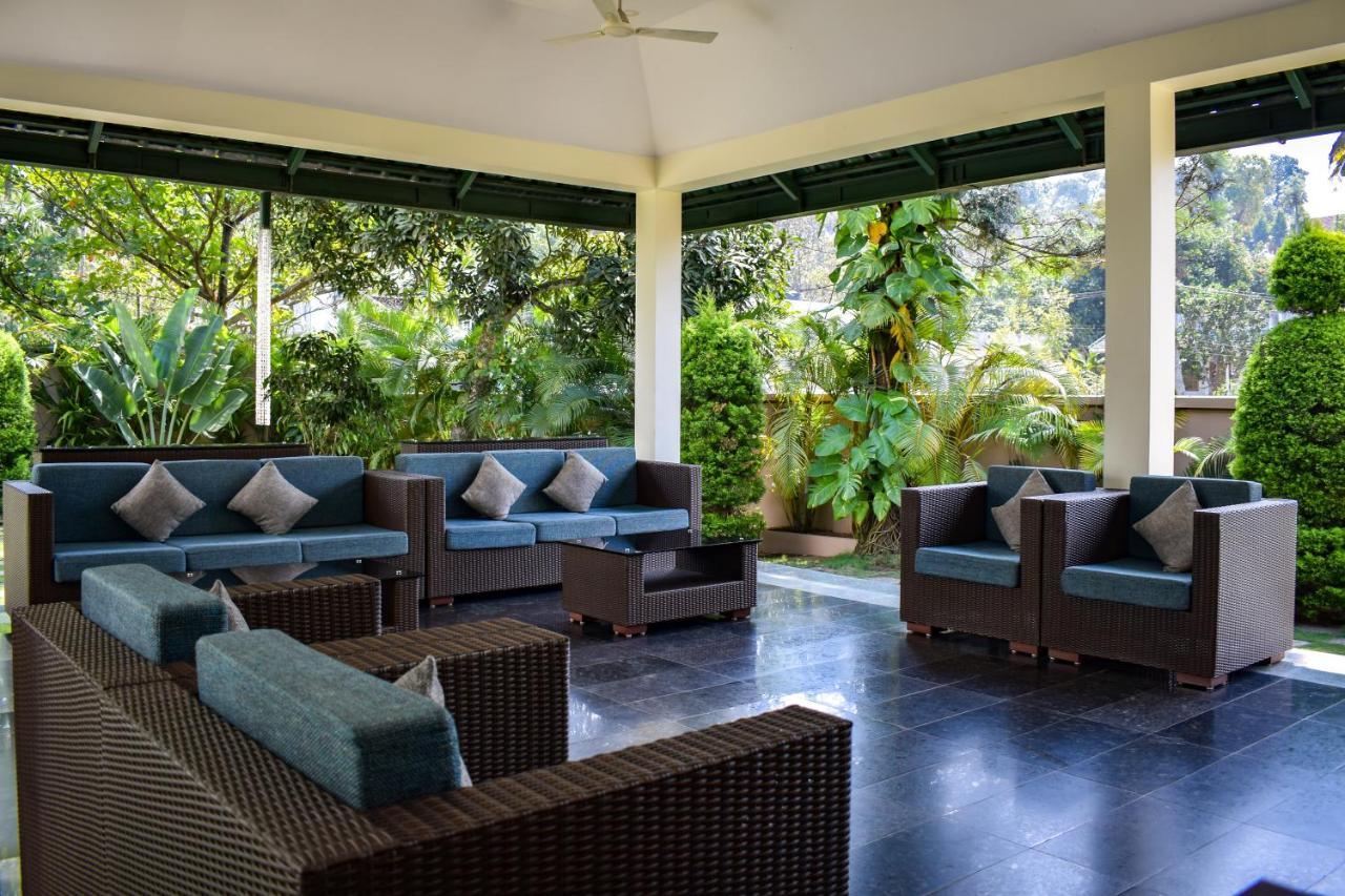 Peppervine Hotel Thekkady Buitenkant foto