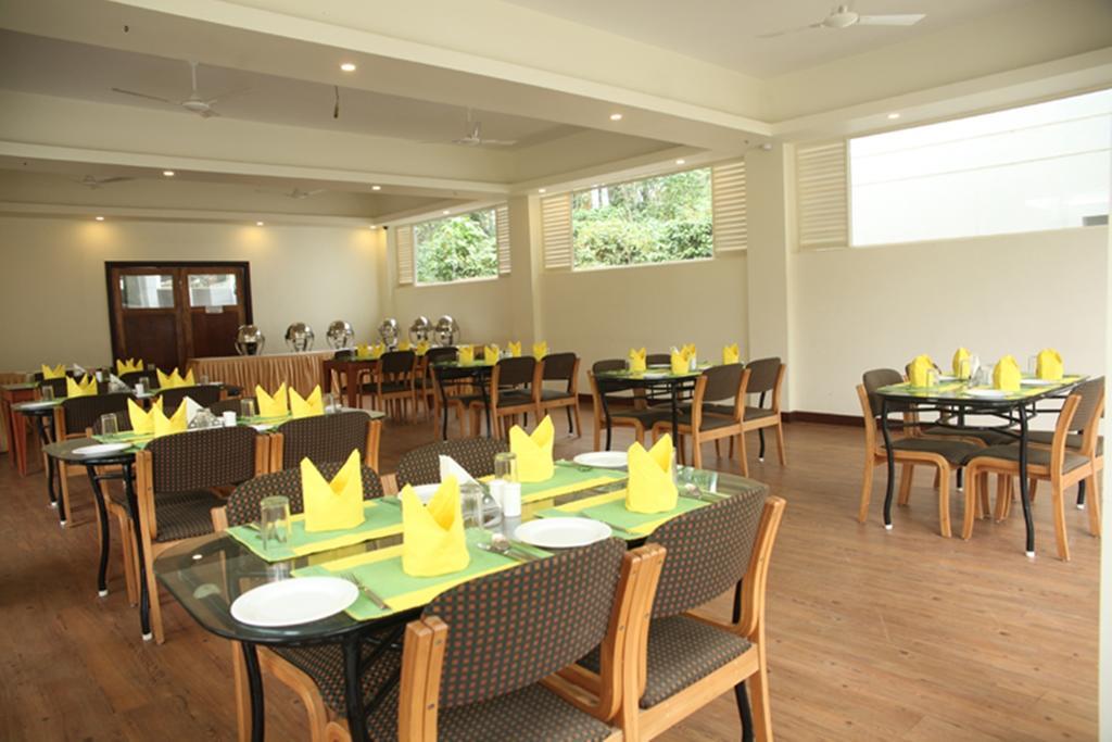 Peppervine Hotel Thekkady Buitenkant foto